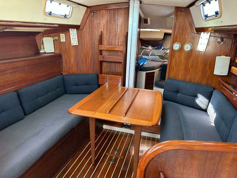 31ft Tartan Yacht For Sale