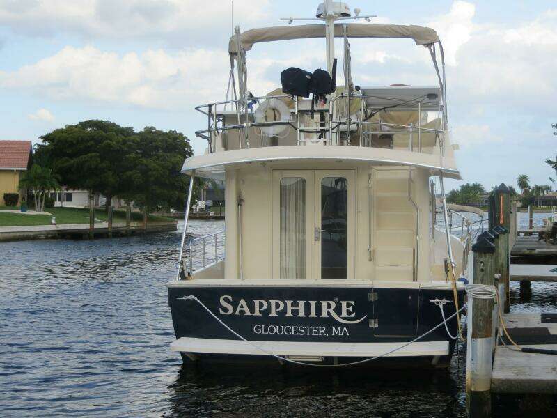 Sapphire 34ft Mainship Yacht For Sale