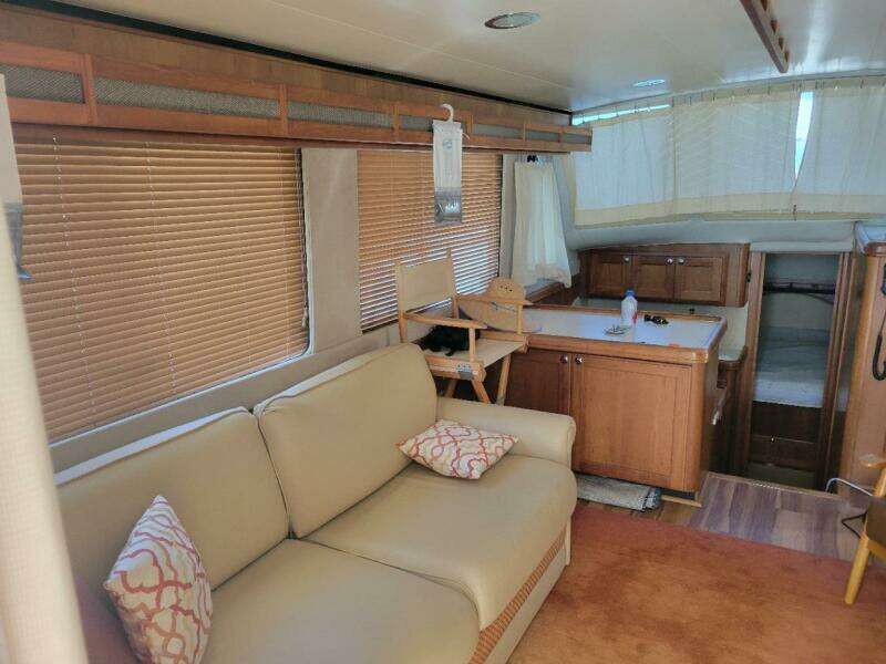 Sapphire 34ft Mainship Yacht For Sale