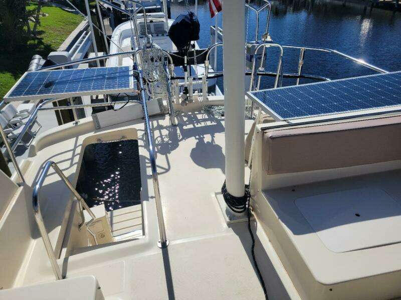 Sapphire 34ft Mainship Yacht For Sale
