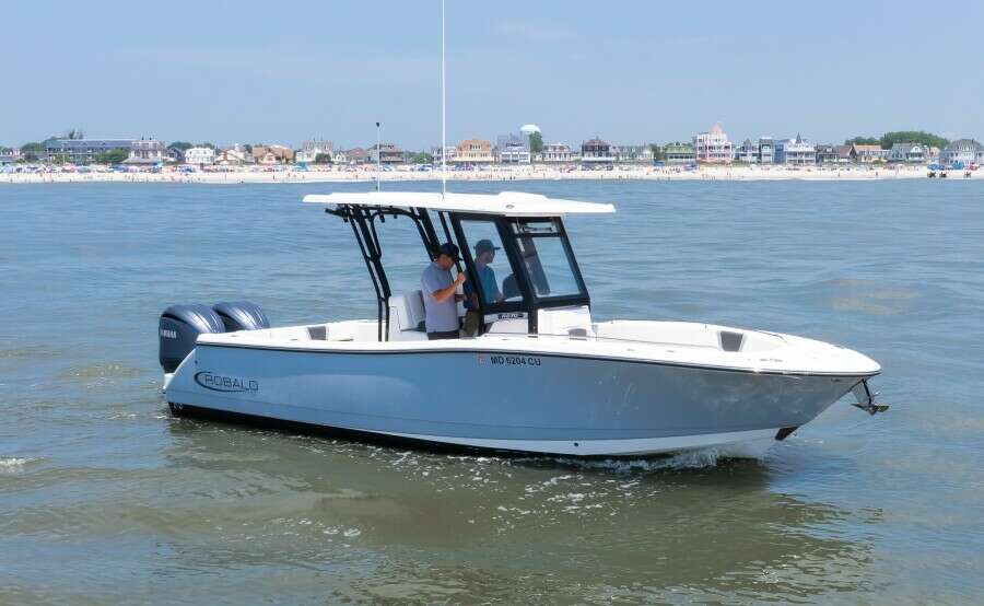 27ft Robalo Yacht For Sale