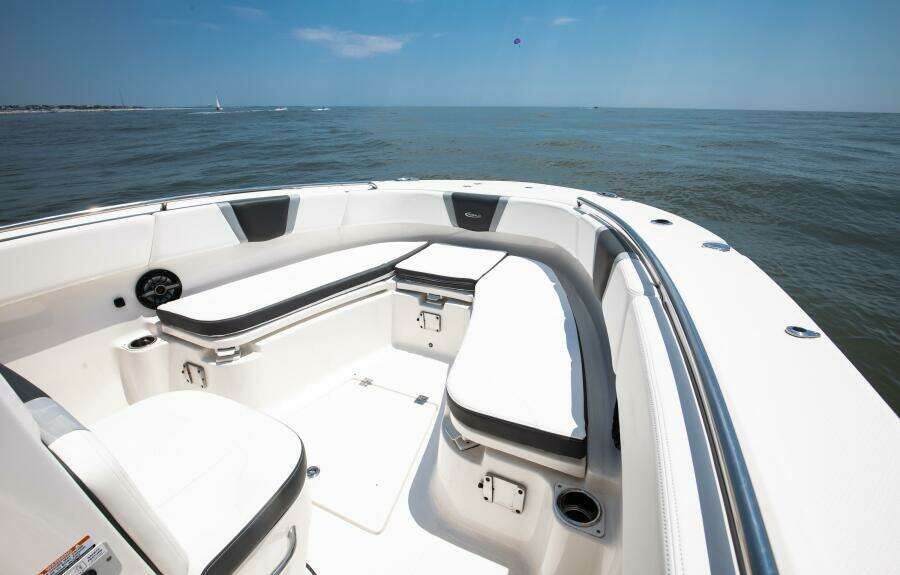 27ft Robalo Yacht For Sale