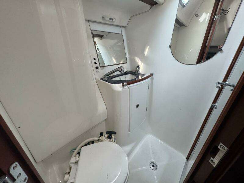 Sanctuary 46ft Beneteau Yacht For Sale
