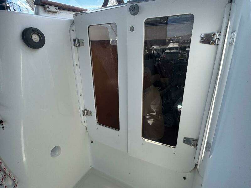 Sanctuary 46ft Beneteau Yacht For Sale
