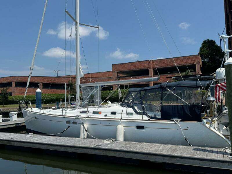 Sanctuary 46ft Beneteau Yacht For Sale