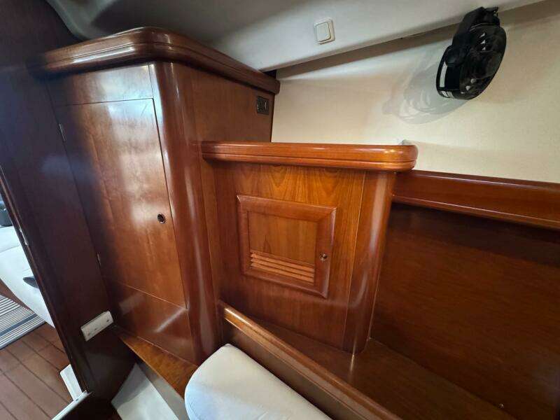 Sanctuary 46ft Beneteau Yacht For Sale