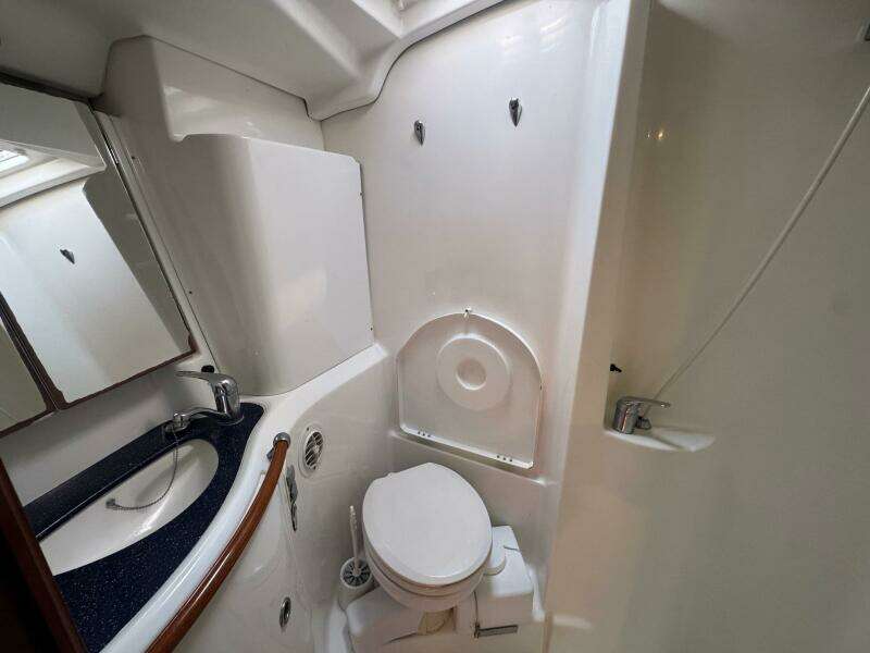 Sanctuary 46ft Beneteau Yacht For Sale