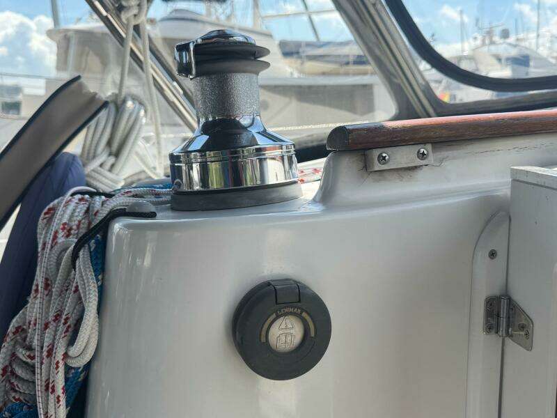 Sanctuary 46ft Beneteau Yacht For Sale