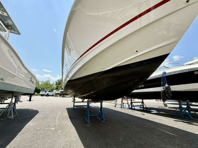 25ft Boston Whaler Yacht For Sale