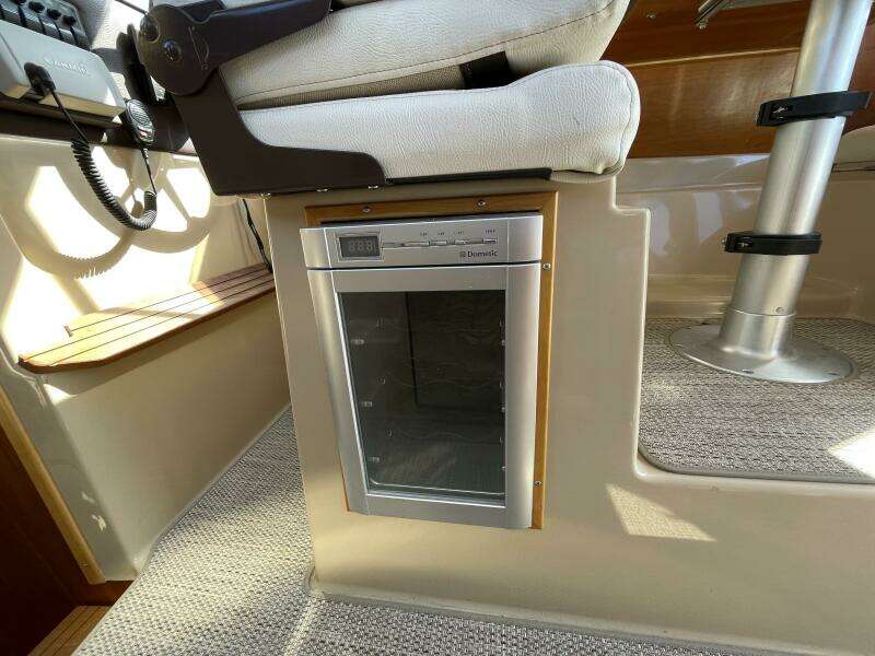 28ft Cutwater Yacht For Sale