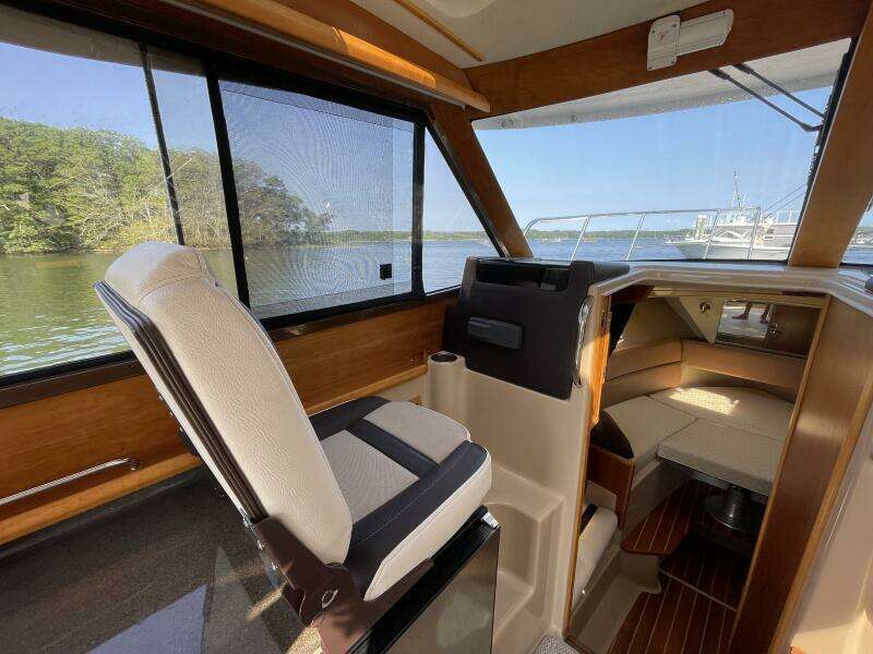 28ft Cutwater Yacht For Sale