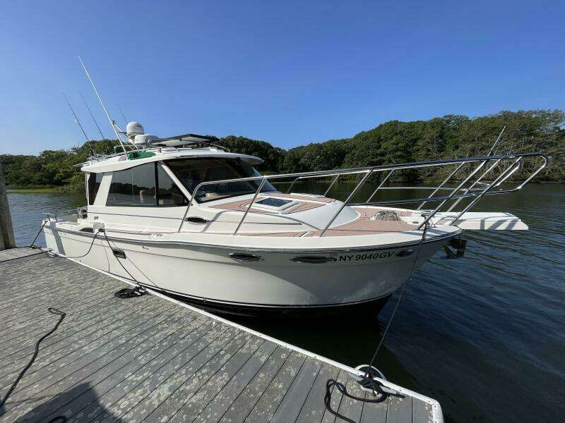 28ft Cutwater Yacht For Sale