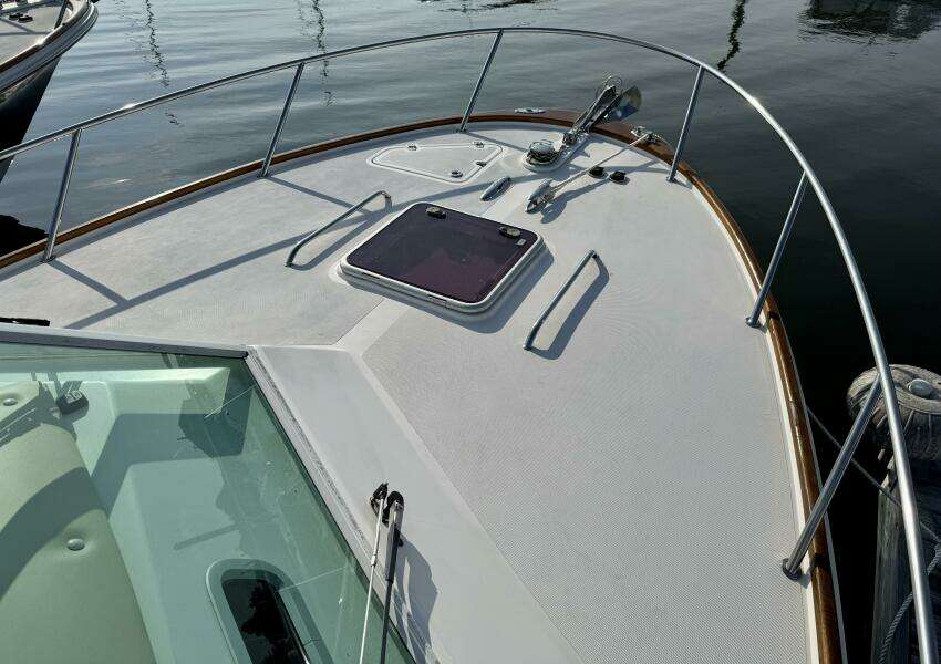 Summer Salt  29ft Hunt Yachts Yacht For Sale