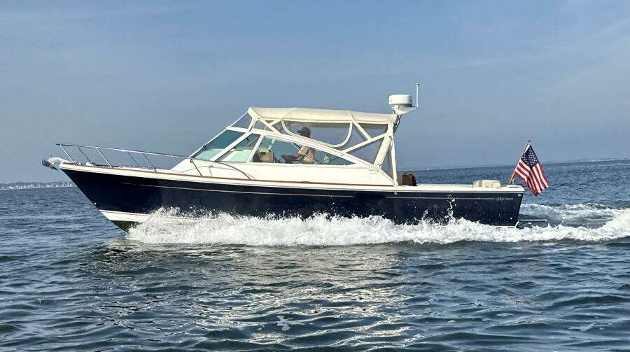 Summer Salt  29ft Hunt Yachts Yacht For Sale