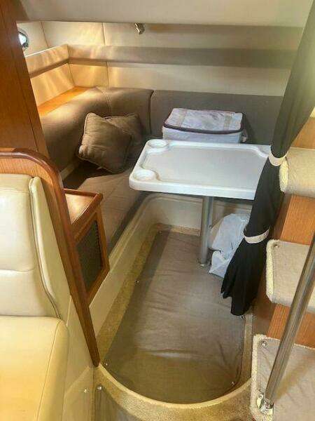 34ft Cruisers Yachts Yacht For Sale