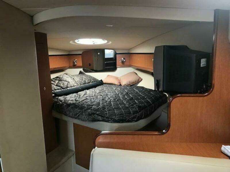 34ft Cruisers Yachts Yacht For Sale