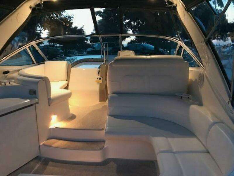 34ft Cruisers Yachts Yacht For Sale