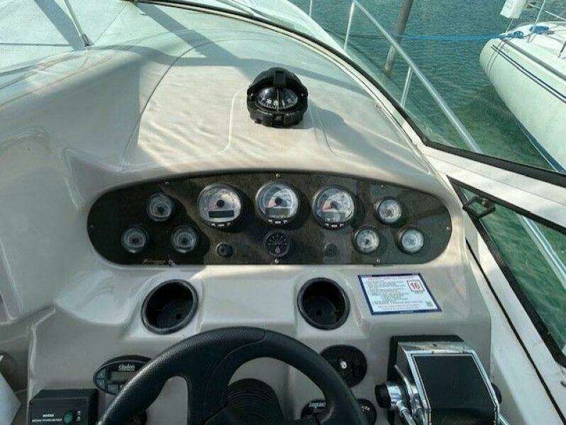 34ft Cruisers Yachts Yacht For Sale