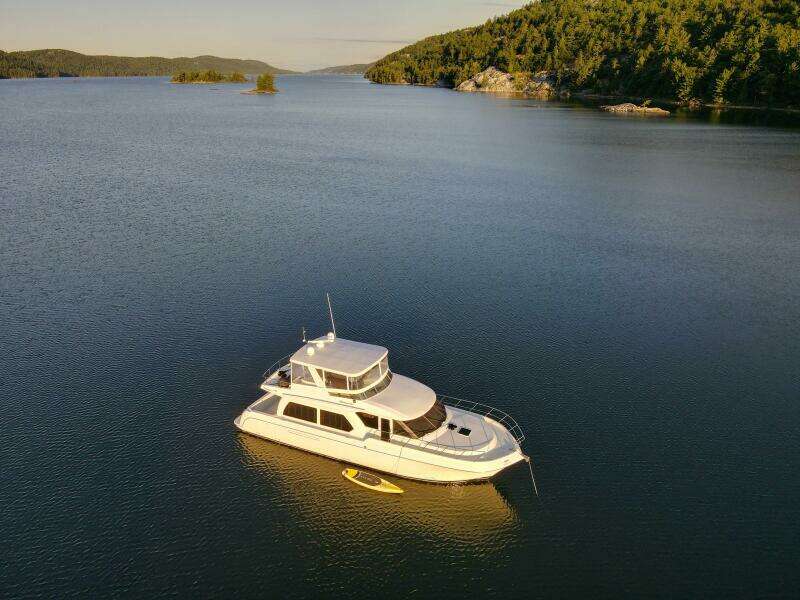 51ft Navigator Yacht For Sale