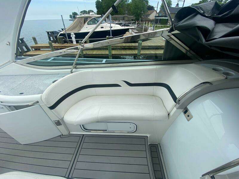 37ft Formula Yacht For Sale