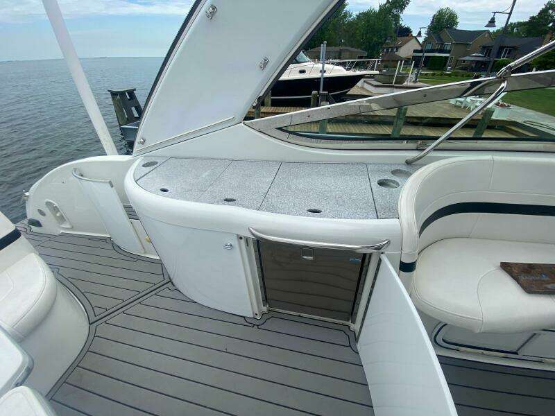 37ft Formula Yacht For Sale