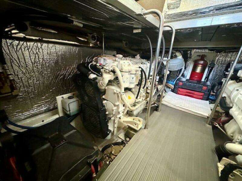 44ft Cruisers Yachts Yacht For Sale