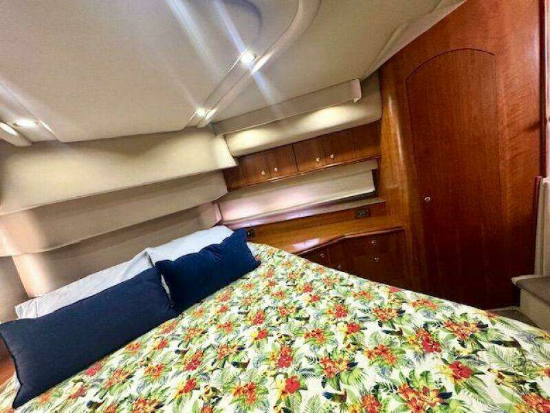 44ft Cruisers Yachts Yacht For Sale