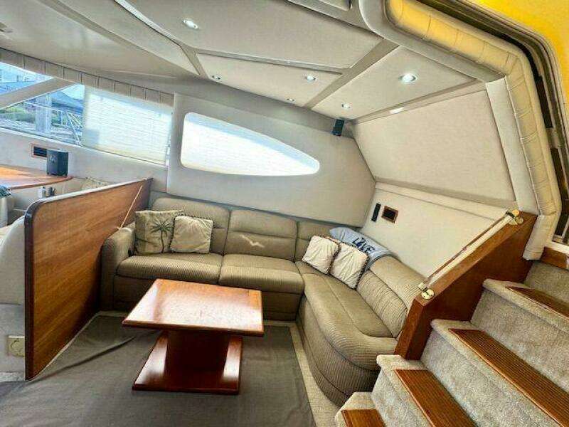 44ft Cruisers Yachts Yacht For Sale