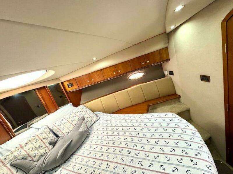 44ft Cruisers Yachts Yacht For Sale