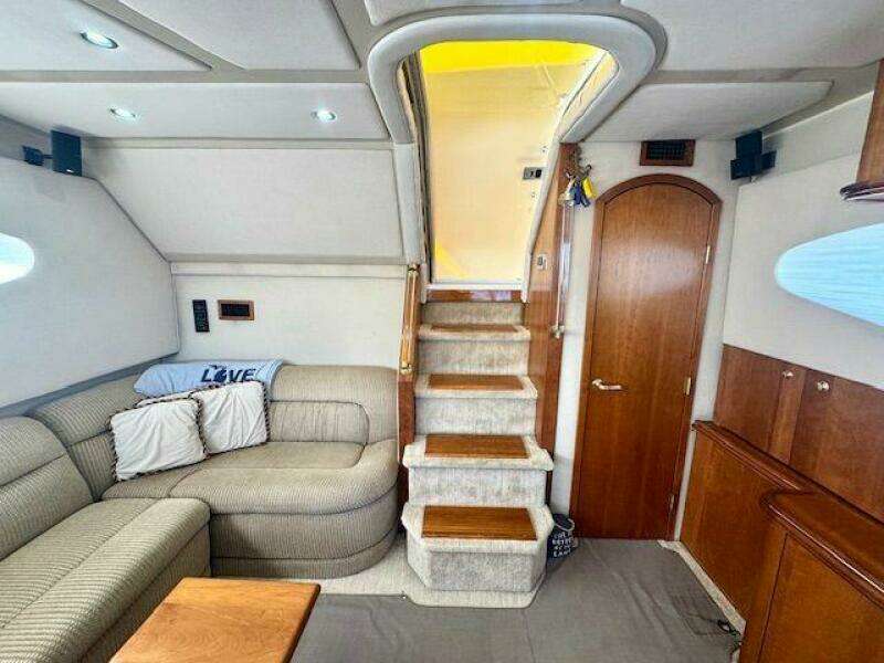 44ft Cruisers Yachts Yacht For Sale
