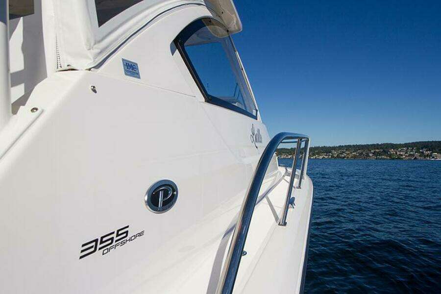 LADY ANN Name Reserved 35ft Pursuit Yacht For Sale