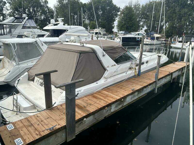 40ft Sea Ray Yacht For Sale
