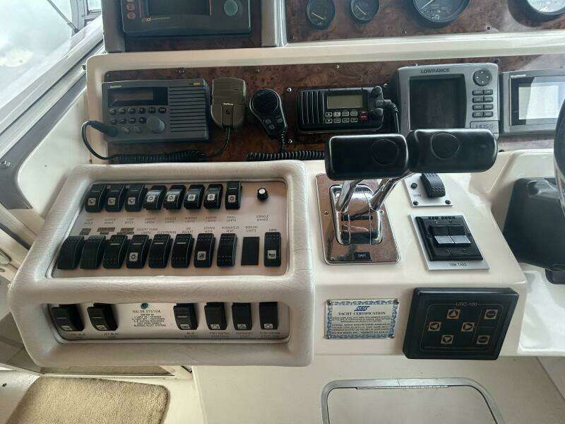 40ft Sea Ray Yacht For Sale