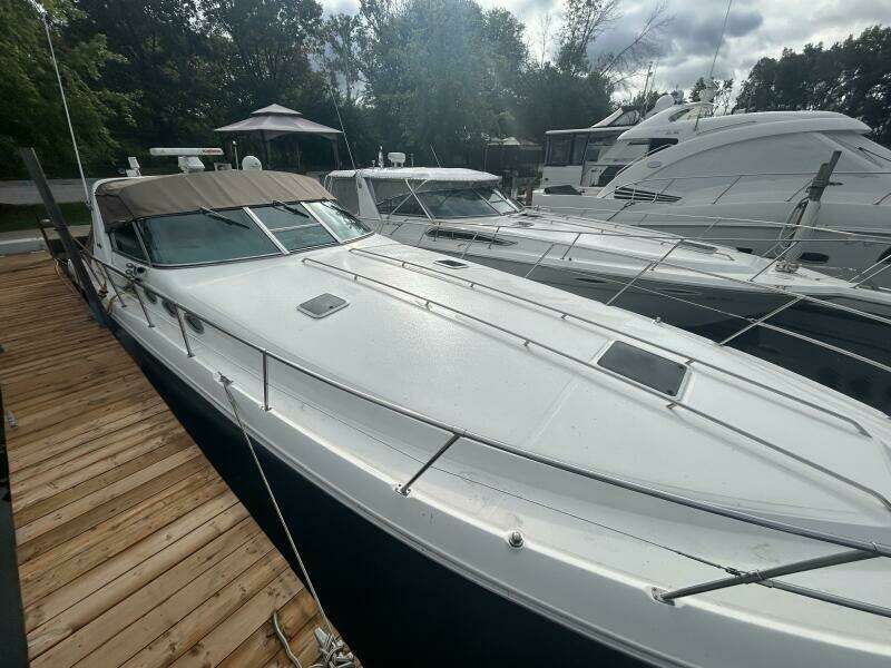 40ft Sea Ray Yacht For Sale