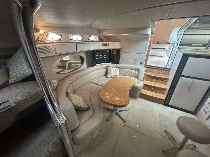 40ft Sea Ray Yacht For Sale