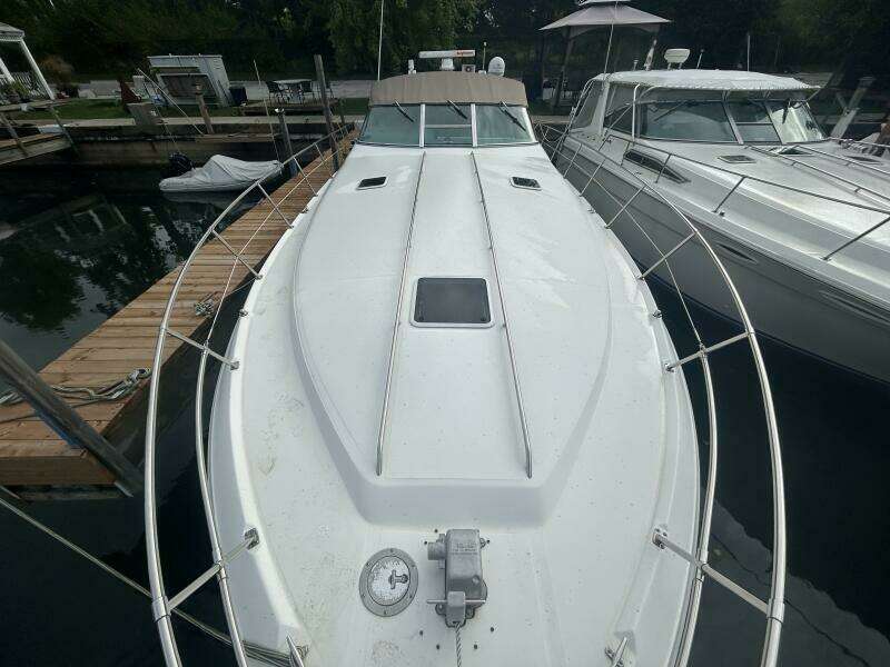 40ft Sea Ray Yacht For Sale