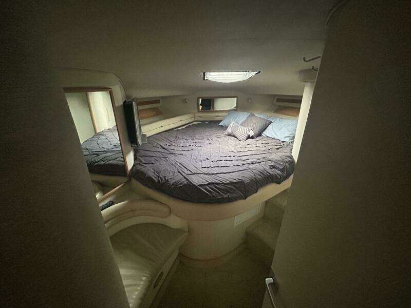40ft Sea Ray Yacht For Sale
