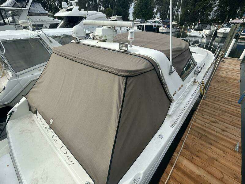 40ft Sea Ray Yacht For Sale