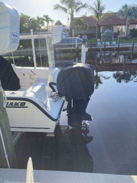22ft Mako Yacht For Sale