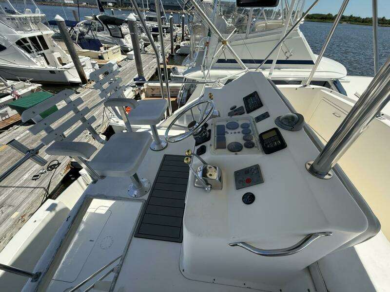 35ft Ocean Yachts Yacht For Sale