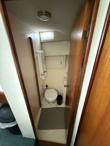 35ft Ocean Yachts Yacht For Sale