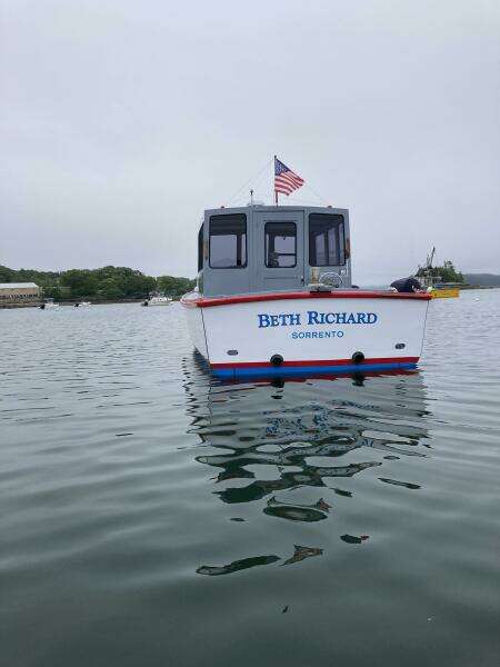 Beth Richard 30ft Custom Yacht For Sale