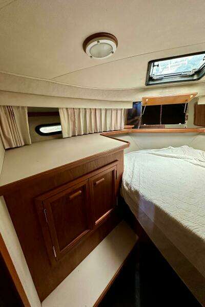 38ft Carver Yacht For Sale