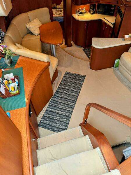 35ft Silverton Yacht For Sale