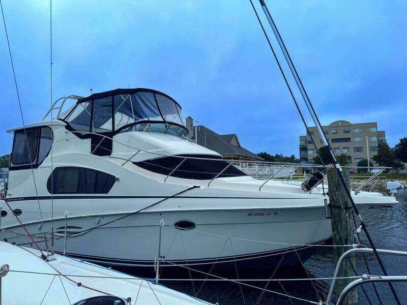 35ft Silverton Yacht For Sale