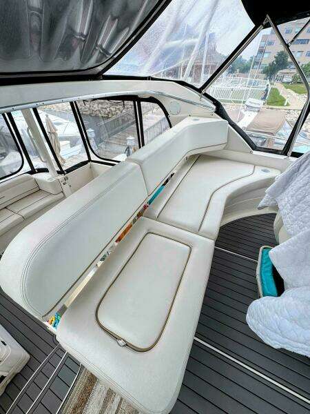 35ft Silverton Yacht For Sale