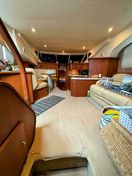 35ft Silverton Yacht For Sale