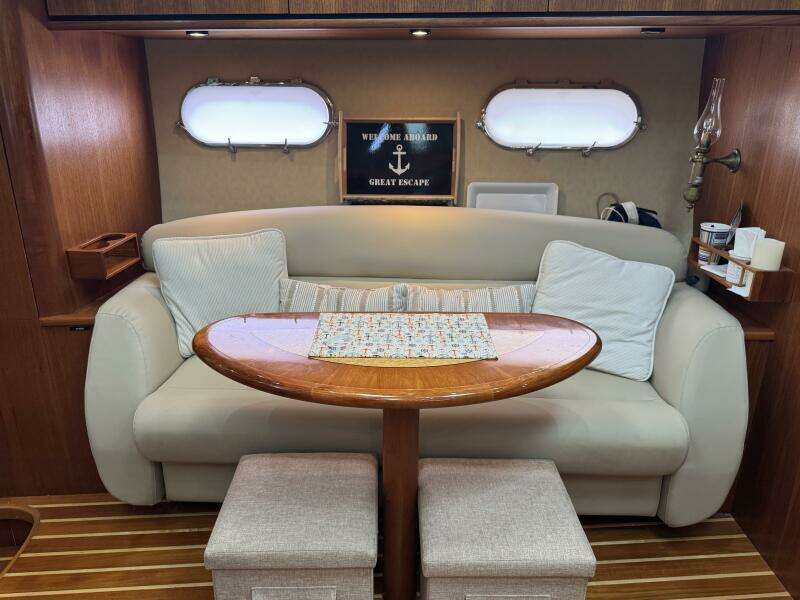 Great Escape 39ft Tiara Yachts Yacht For Sale