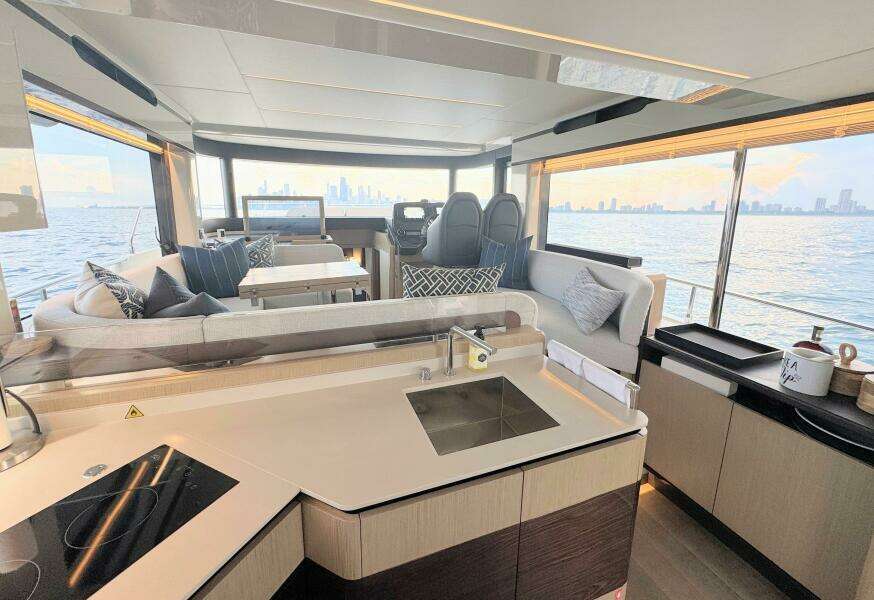 48ft Absolute Yacht For Sale