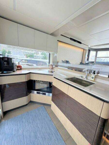 48ft Absolute Yacht For Sale